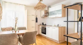 revLIVING Forest Hill Residence Krems-Stein inklusive Parkplatz - Image 2