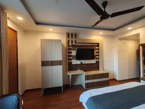 Summer Hill Resort - Image 4