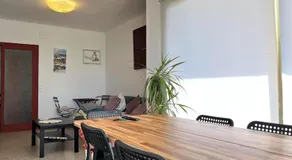 Wohnung Sant Pere Pescador - Pool & Wifi, Terrasse Feldaussicht - Image 4