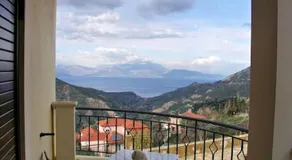 Kallisti Ξενώνας Διακοπτό-Καλάβρυτα - Image 4