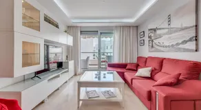 Appartement 'Acogedor Apartamento 2 Dormitorios' avec piscine partagée, Wi-Fi et climatisation - Image 2