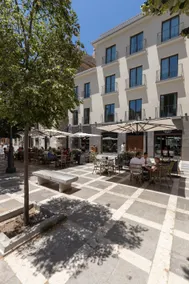 BiBo Suites Real Chancilleria - Image 2