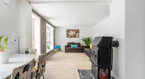 Bright family home - Image 2