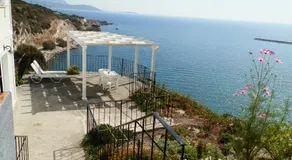 Samos Rooms - Image 2