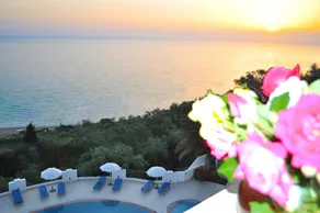 Appartements de vacances Maria avec piscine et vue panoramique - Plage d'Agios Gordios 1 - Image 4