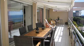 Luxury apartment facing the Mediterranean - Image 4