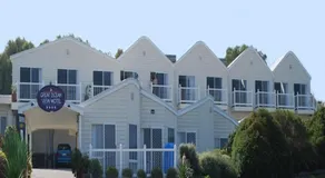 A Great Ocean View Motel - Image 5