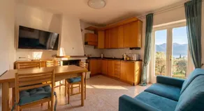 Apartment Di Lago by GardaDoma - Image 2