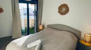 Suites Aronas-hébergements climatisés rive droite plein centre ville - Image 2