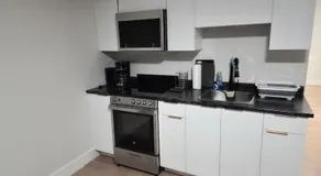 Quiet Haven - One-Bedroom Suite - Image 2