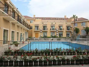 Barbizon Vacation Resort - Image 3