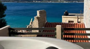 Sophia Limeni Spa - Sea front - Image 5