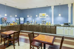 Days Inn by Wyndham Madison - Image 2