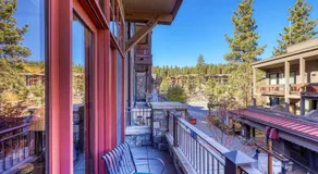 Iron Horse Lodge North 107 by East West Hospitality - Image 5