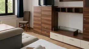 TOP ANGEBOT - große Wohnung - max 6 Personen - WiFi - Waschmaschine - Badewanne - 2 Parkplätze - zentrale Lage - große Küche TOP - Image 2