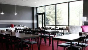 Line Plus Hotel - Image 3
