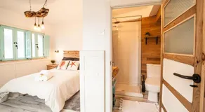 The Old Seaman Bed & Breakfast - Image 2