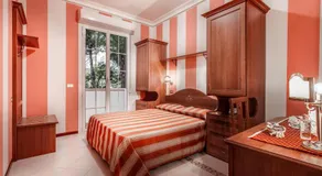Hotel Villa Pina - Image 2