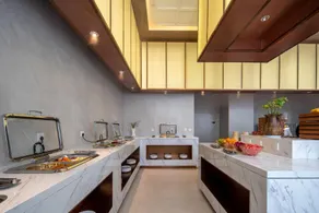 ELONG Hotel Qingdao West Coast & World Expo City - Image 5
