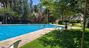 Apartamento con piscina y zonas comunes - Image 2