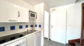 AGATHE Bel appartement avec piscine - Image 2