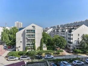Yoyo Hotel - Image 3
