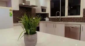 Modern 3BR home, Close to parliament , Canberra - Image 3