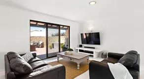 Relaxing Getaway Beachfront Access Multi Family Pets Mandurah - Image 2