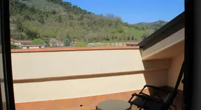Mansarda con camino - Image 4