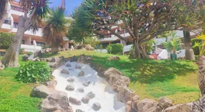 Lovely apartment top views, heated pool, great location - Image 4