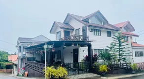 Tagaytay Home Staycation - Image 5