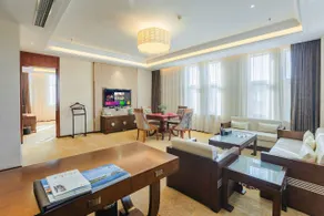 Yellow River Hotel - Image 4