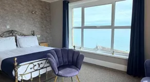 Channel View Hotel - Image 5
