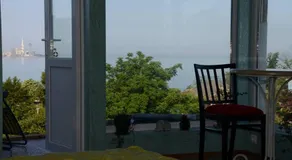 TJ Guest House - Image 5