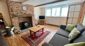 Guernsey Cottage - Image 2