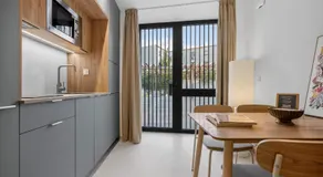 Apartmentos Torrijiano Puerta de la Macarena - Image 5