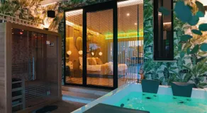 Emesh Boutique Suite - Image 3