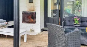 person holiday home - Image 4