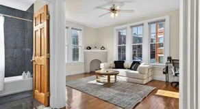 Charming 2BR in Boston - Image 2