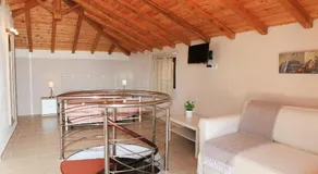Lina`s Apartment & Maisonette - Image 2