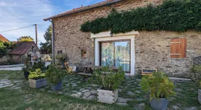 Chambre d'hôtes avec jardin, activités familiales et parking sécurisé au cœur du Berry - FR-1-591-448 - Image 2