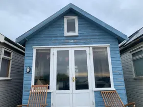 Stargazing Beach Hut on Mudeford Sandbank with wake up sea views - Image 4