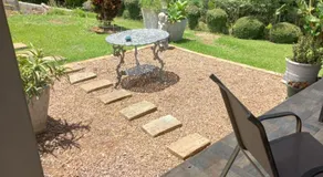 Queenz Bed & Breakfast - Image 4