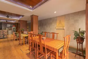 Lotus Hotel Patong - Image 3