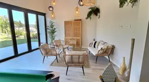 San Roque Golf Club, Step into elegance with this 3-bedroom luxury modern townhouse close to Sotogrande - Image 2