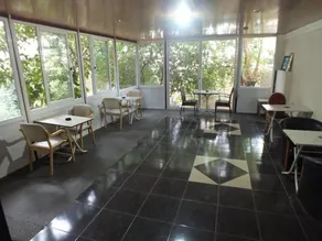 Uyar Palace - Image 4