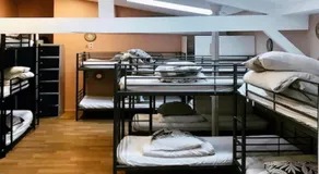 trendy hostel - Image 2