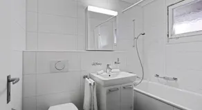 Fantastic 2 bedroom flat close to the lake (Mainau 4) - Image 4