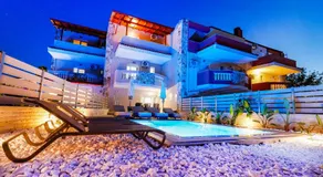 Olia seaside residence 120m from the beach - Image 2