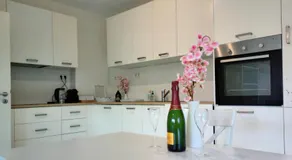 Elegant Apartment at Luxembourg Gare - Image 3